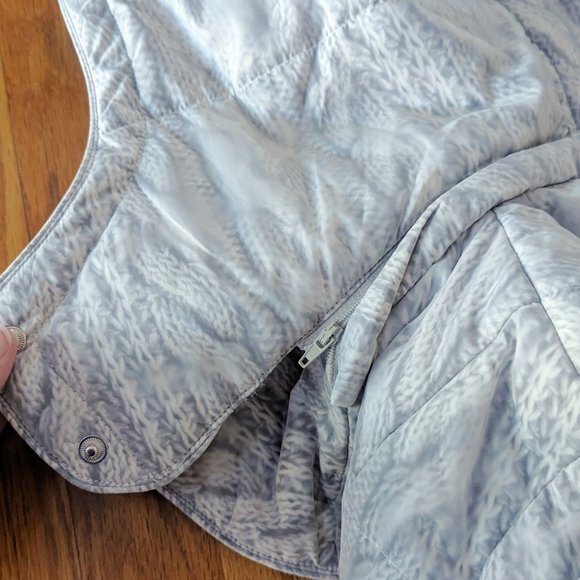 Gray Winter Coat for Women Size Small (Regent and Company) - Picture 4 of 10